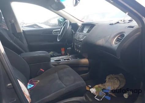 2015 Nissan Pathfinder Platinum/Sv/S/Sl z USA, uszkodzony, nr VIN 5N1AR2MN3FC639441